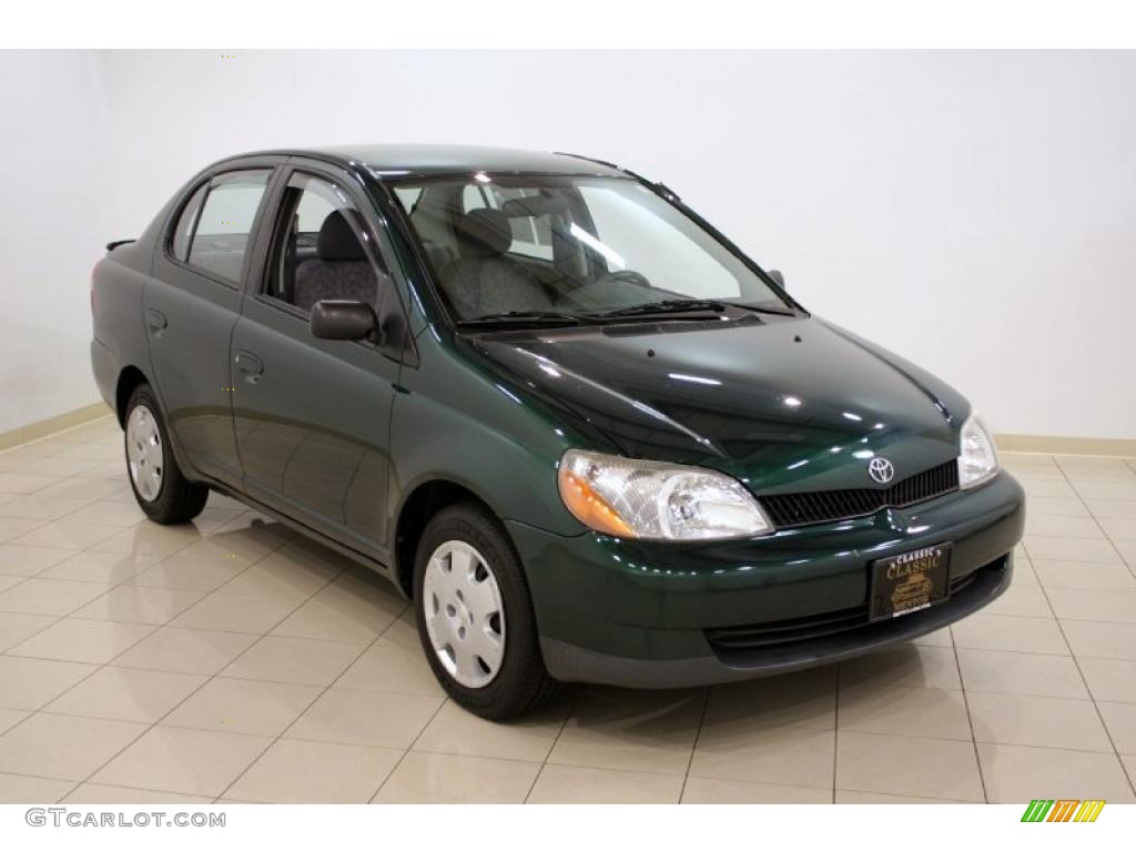 2001 ECHO Sedan - Electric Green / Shadow Gray photo #1