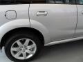 Silver Nickel Metallic - VUE V6 Photo No. 7