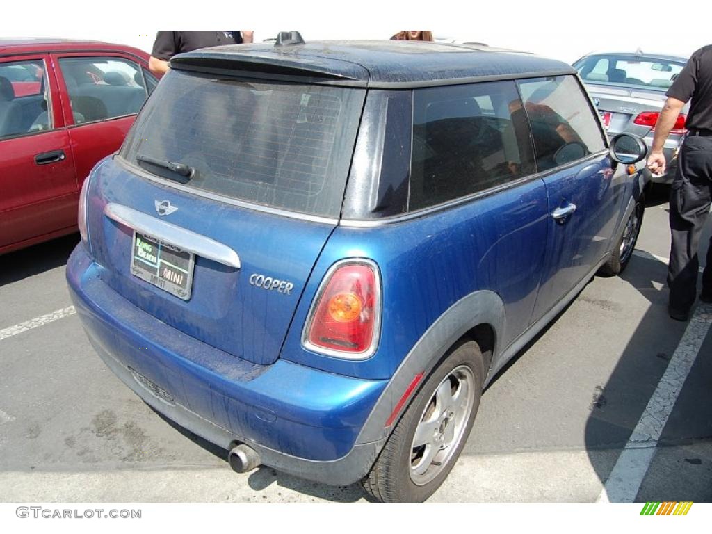 2007 Cooper Hardtop - Lightning Blue Metallic / Pacific Blue/Carbon Black photo #3