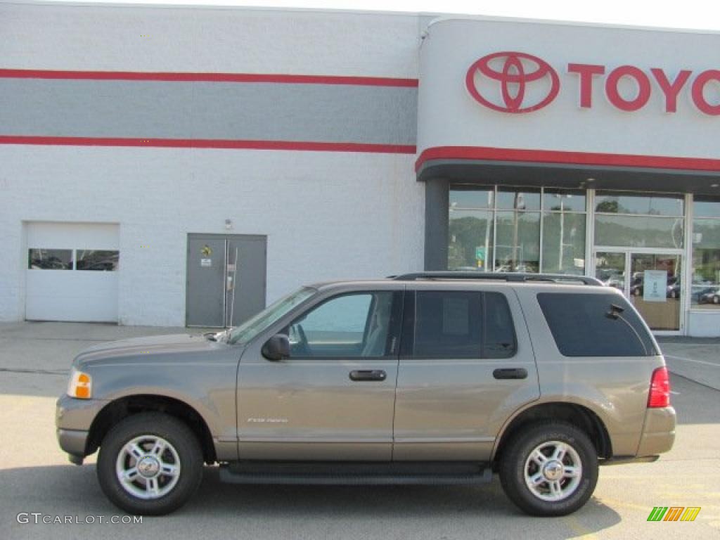 2004 Explorer XLT 4x4 - Mineral Grey Metallic / Medium Parchment photo #2
