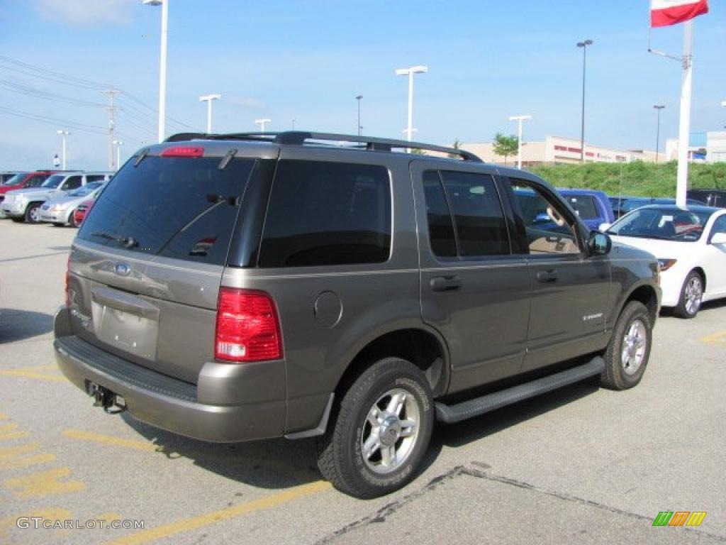 2004 Explorer XLT 4x4 - Mineral Grey Metallic / Medium Parchment photo #5