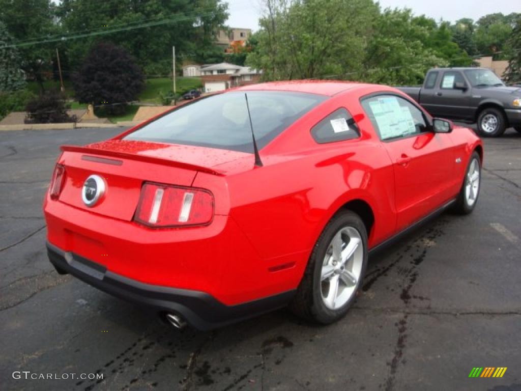 2011 Mustang GT Coupe - Race Red / Charcoal Black photo #3