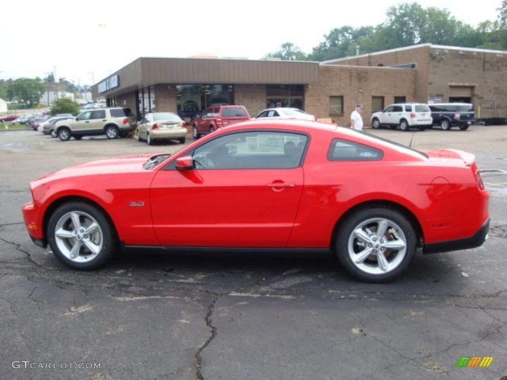 2011 Mustang GT Coupe - Race Red / Charcoal Black photo #6