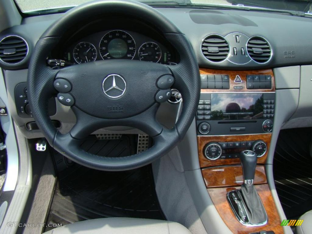 2007 CLK 550 Cabriolet - Diamond Silver Metallic / Ash photo #11