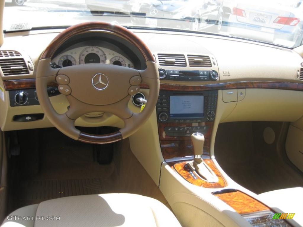 2008 E 350 Sedan - Indium Grey Metallic / Cashmere photo #21