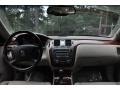Light Platinum - DTS Sedan Photo No. 20