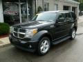 Black - Nitro SXT 4x4 Photo No. 1