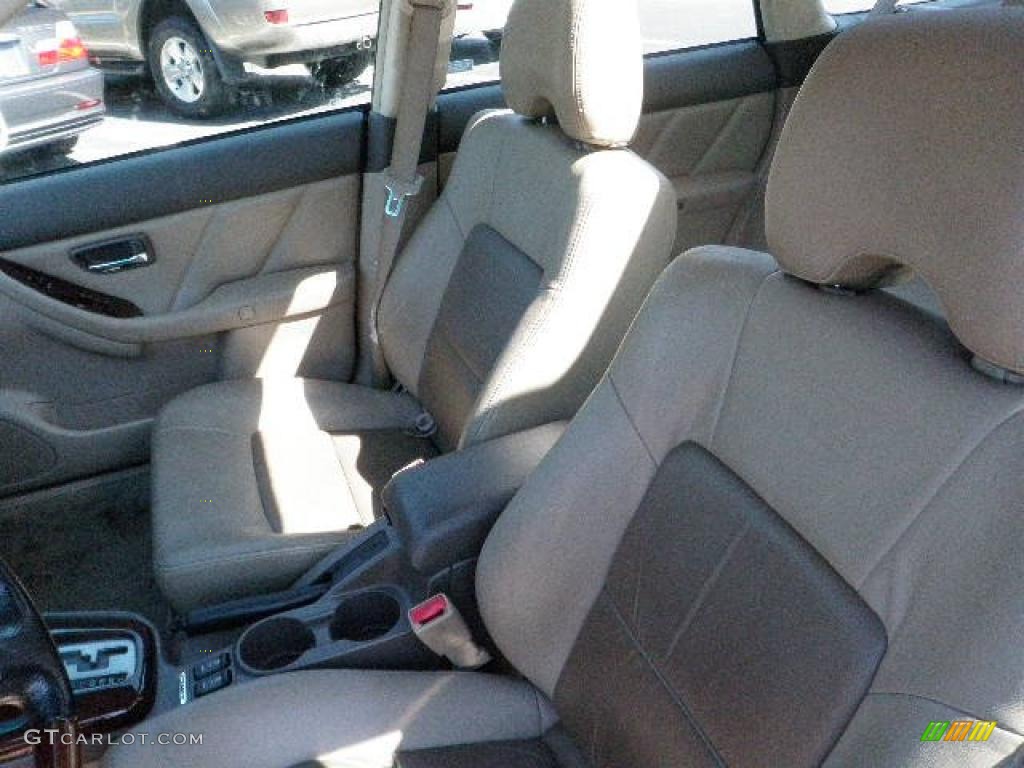 2002 Outback 3.0 L.L.Bean Edition Wagon - White Frost Pearl / Beige photo #6