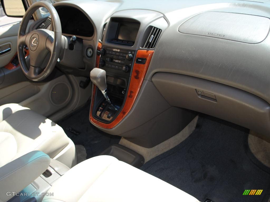 2001 RX 300 AWD - Black Onyx / Ivory photo #12