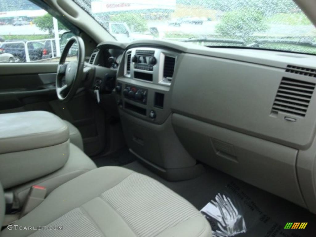 2007 Ram 1500 Big Horn Edition Quad Cab 4x4 - Cool Vanilla / Khaki Beige photo #14