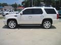 White Diamond - Escalade AWD Photo No. 3