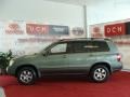 Oasis Green Pearl - Highlander V6 Photo No. 5