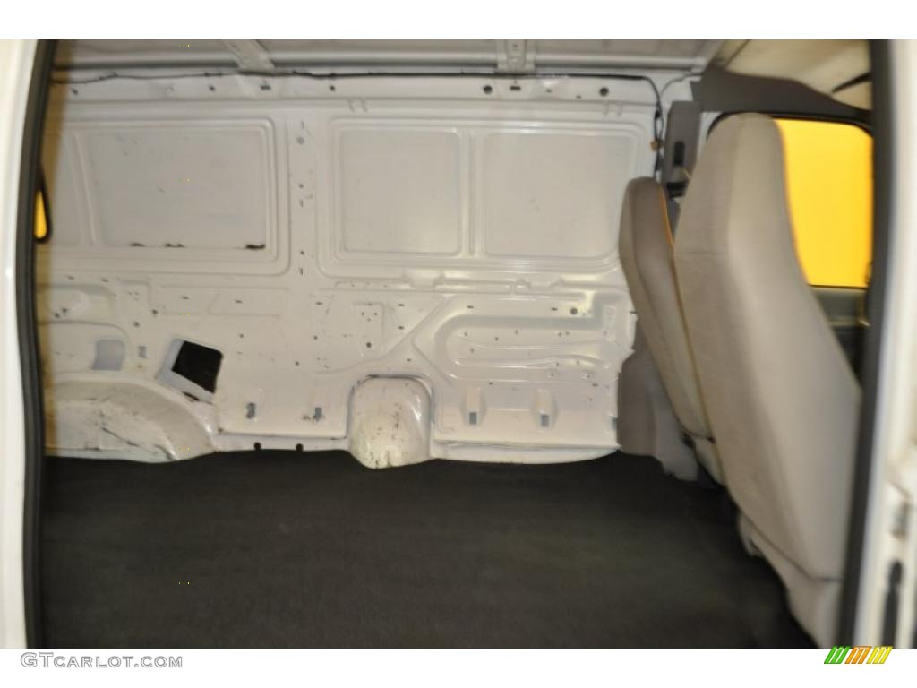 2000 E Series Van E150 Cargo - Oxford White / Medium Graphite photo #12