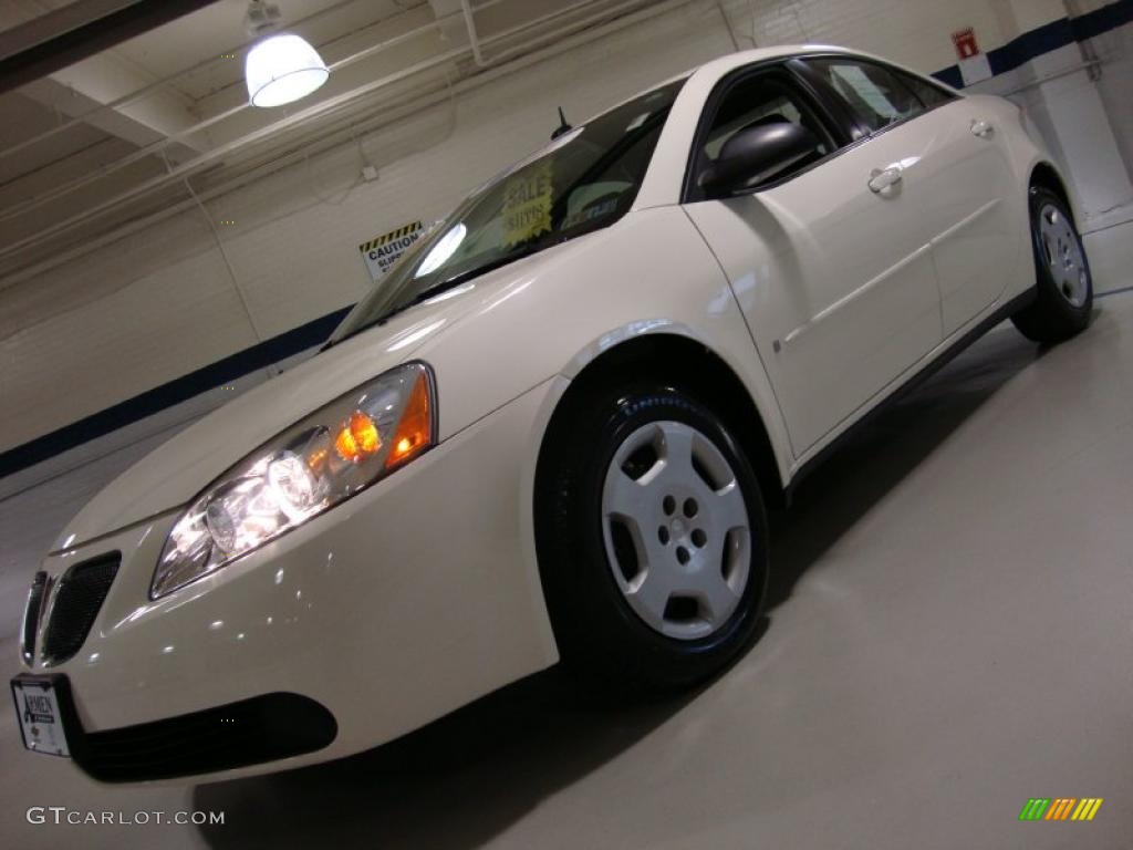 2008 G6 Value Leader Sedan - Ivory White / Ebony Black photo #1