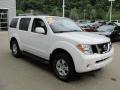 2007 Avalanche White Nissan Pathfinder SE 4x4  photo #5