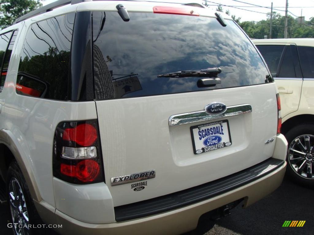 2008 Explorer Eddie Bauer 4x4 - White Suede / Camel photo #6