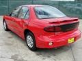 Bright Red - Sunfire SE Sedan Photo No. 5