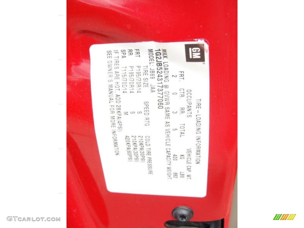 2001 Sunfire SE Sedan - Bright Red / Taupe photo #37