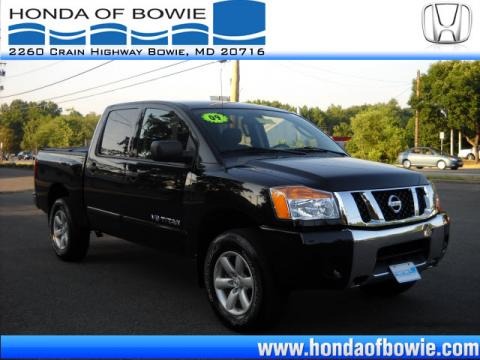 2009 Nissan Titan SE Crew Cab 4x4 Data, Info and Specs