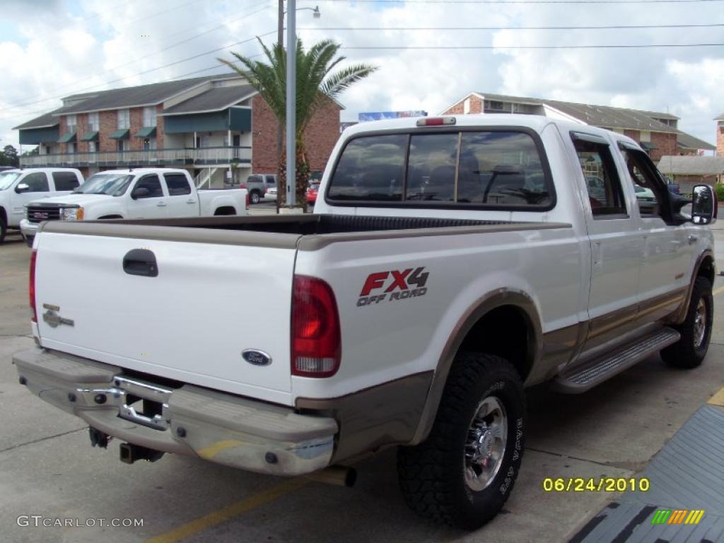 2004 F250 Super Duty King Ranch Crew Cab 4x4 - Oxford White / Castano Leather photo #8