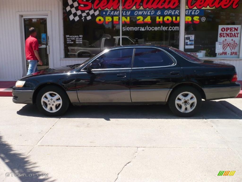 Black Onyx Lexus ES