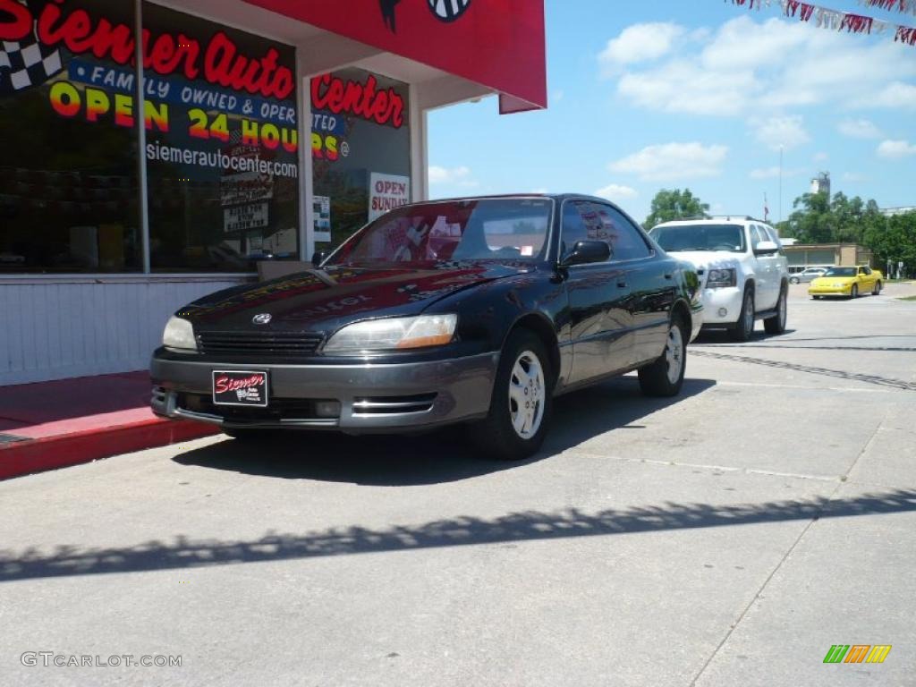 1995 ES 300 - Black Onyx / Black photo #2