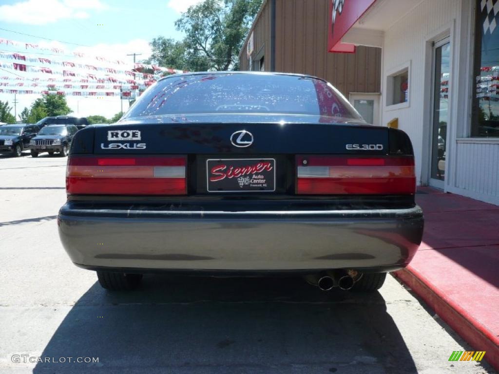 1995 ES 300 - Black Onyx / Black photo #5