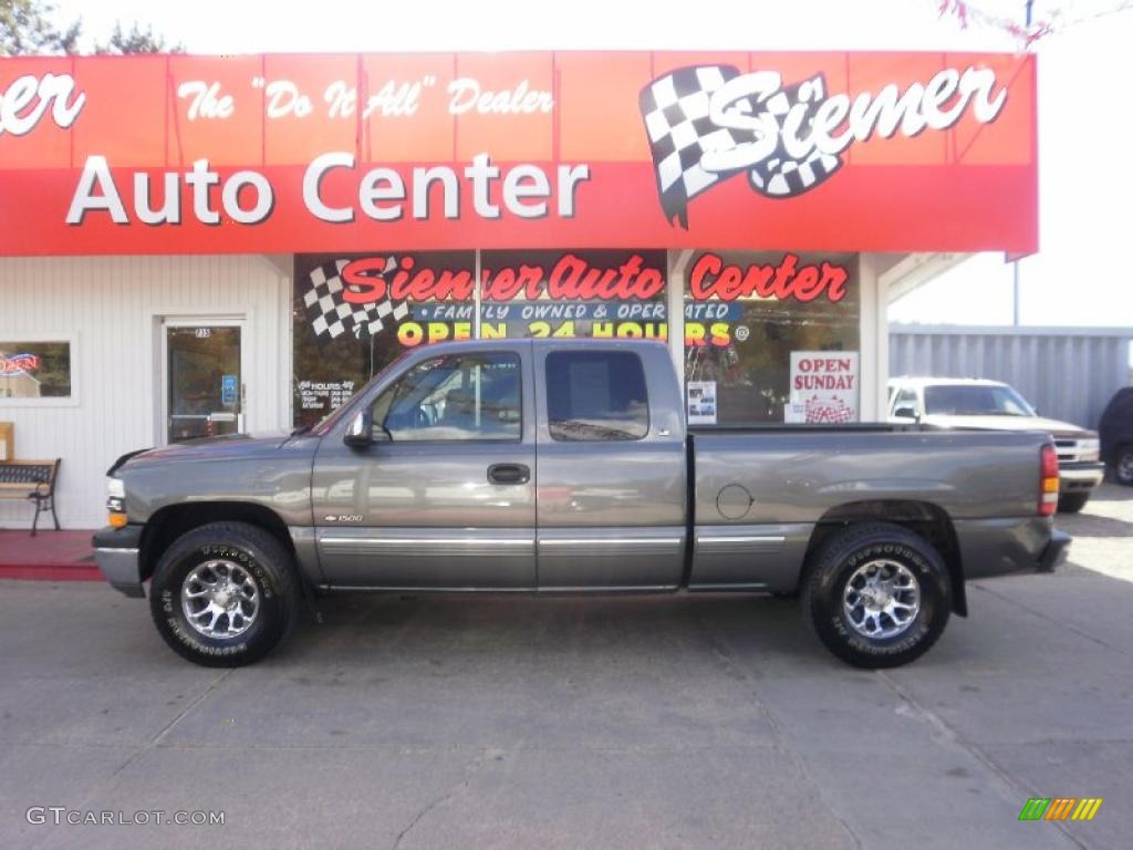 1999 Silverado 1500 LS Extended Cab 4x4 - Medium Charcoal Gray Metallic / Graphite photo #1