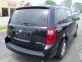 Blackberry Metallic - Grand Caravan SE Photo No. 9