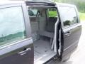 Blackberry Metallic - Grand Caravan SE Photo No. 15