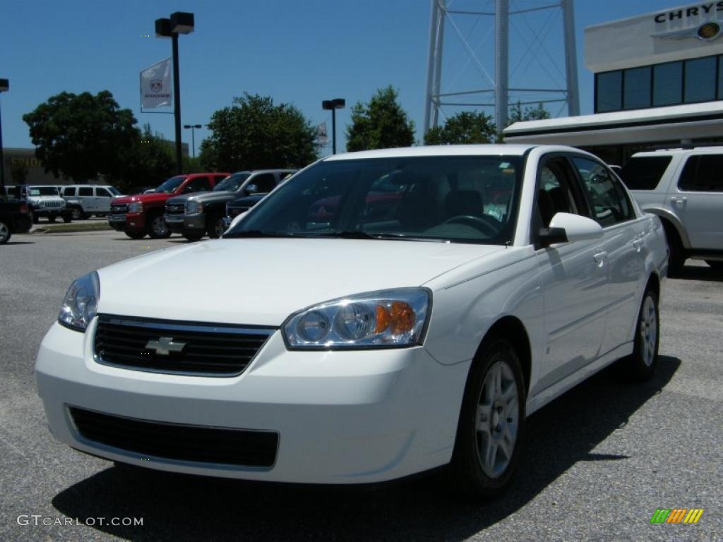 2008 Malibu Classic LT Sedan - White / Titanium Gray photo #1