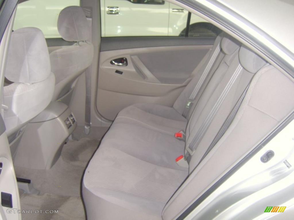 2009 Camry Hybrid - Classic Silver Metallic / Bisque photo #8