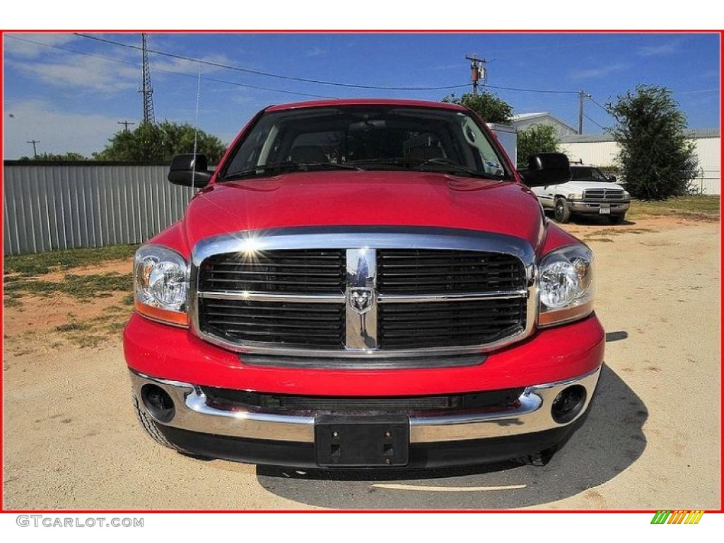 2006 Ram 2500 Lone Star Edition Quad Cab 4x4 - Flame Red / Khaki photo #14