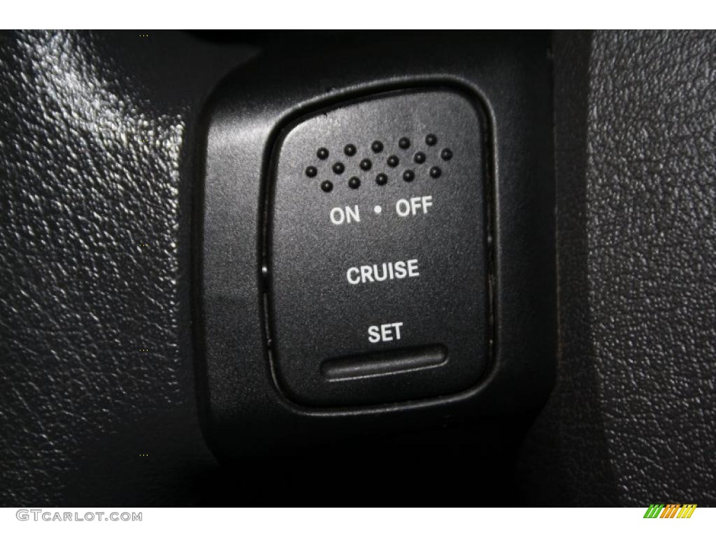 2005 Ram 1500 SLT Quad Cab - Mineral Gray Metallic / Dark Slate Gray photo #20