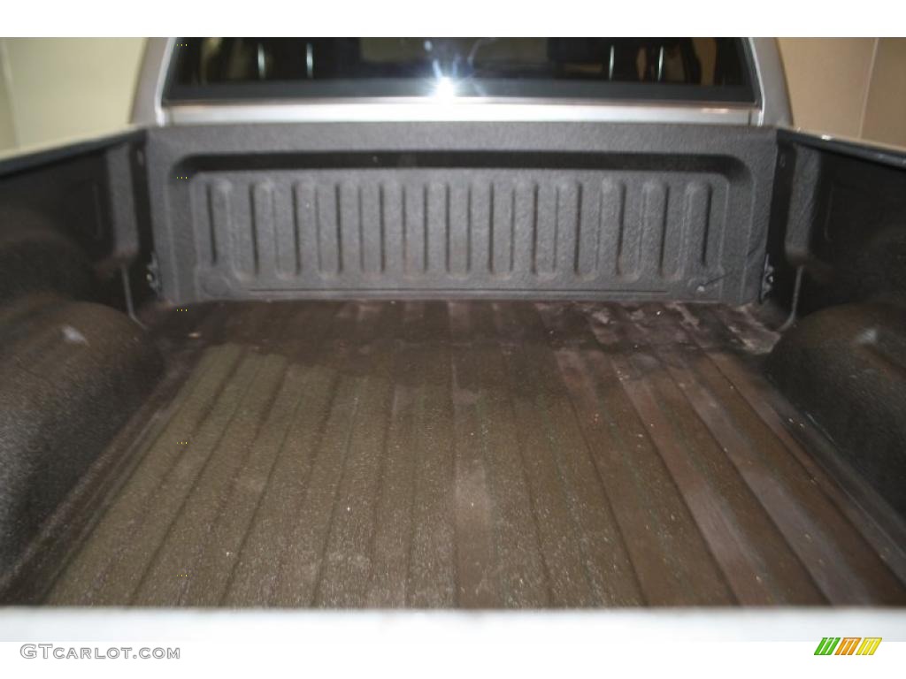 2005 Ram 1500 SLT Quad Cab - Mineral Gray Metallic / Dark Slate Gray photo #28