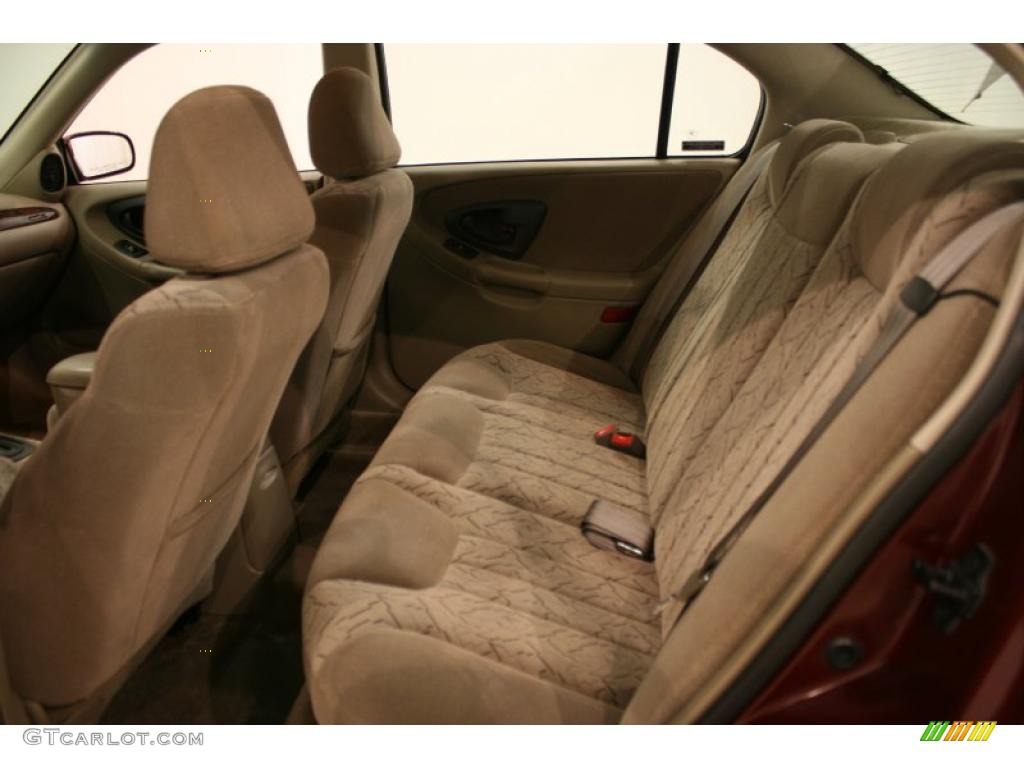 2001 Malibu LS Sedan - Monterey Maroon Metallic / Neutral photo #18