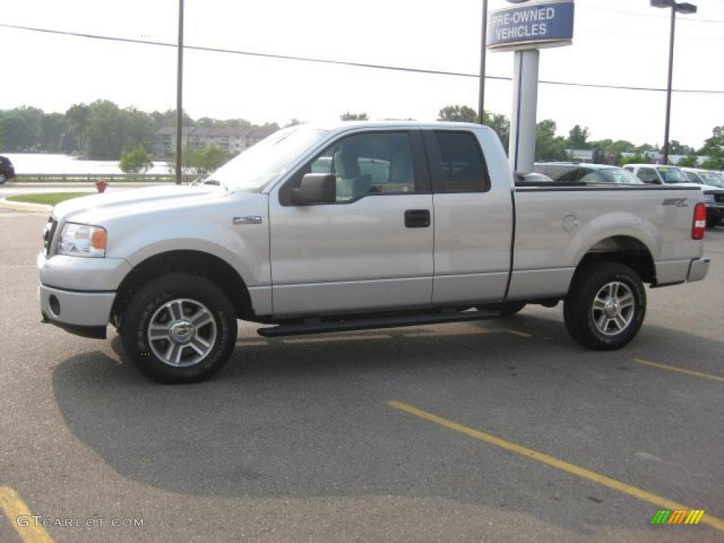 2008 F150 STX SuperCab 4x4 - Silver Metallic / Medium/Dark Flint photo #7
