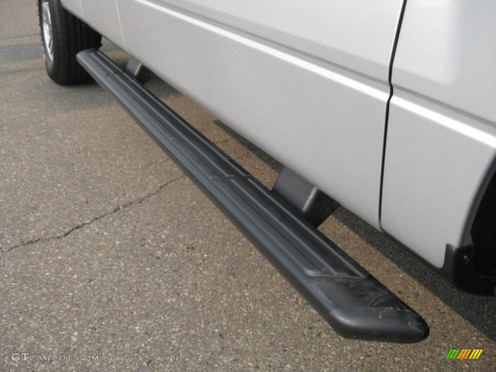 2008 F150 STX SuperCab 4x4 - Silver Metallic / Medium/Dark Flint photo #14