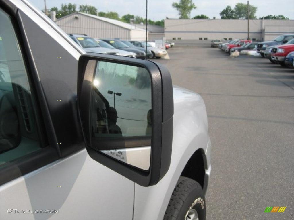 2008 F150 STX SuperCab 4x4 - Silver Metallic / Medium/Dark Flint photo #15