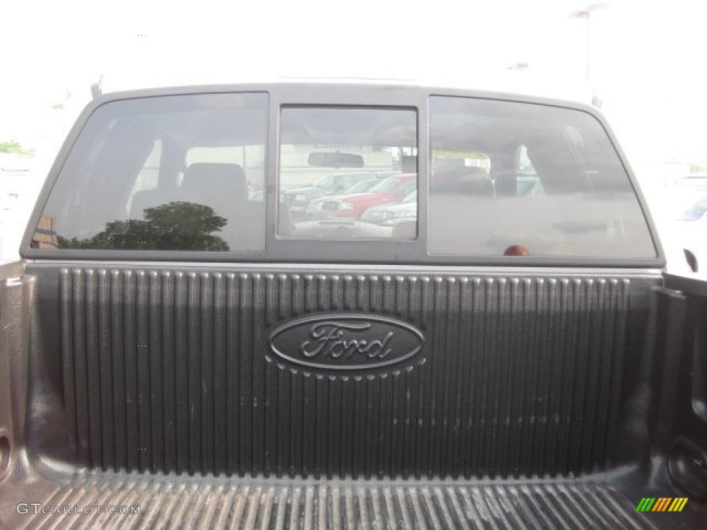 2008 F150 STX SuperCab 4x4 - Silver Metallic / Medium/Dark Flint photo #19