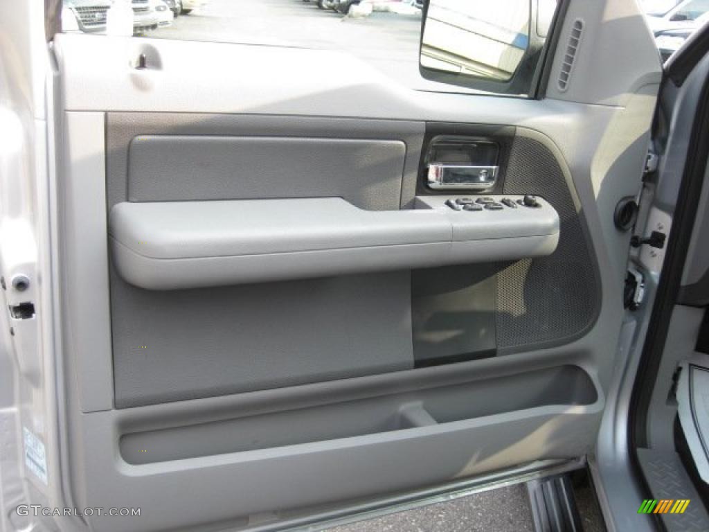 2008 F150 STX SuperCab 4x4 - Silver Metallic / Medium/Dark Flint photo #23