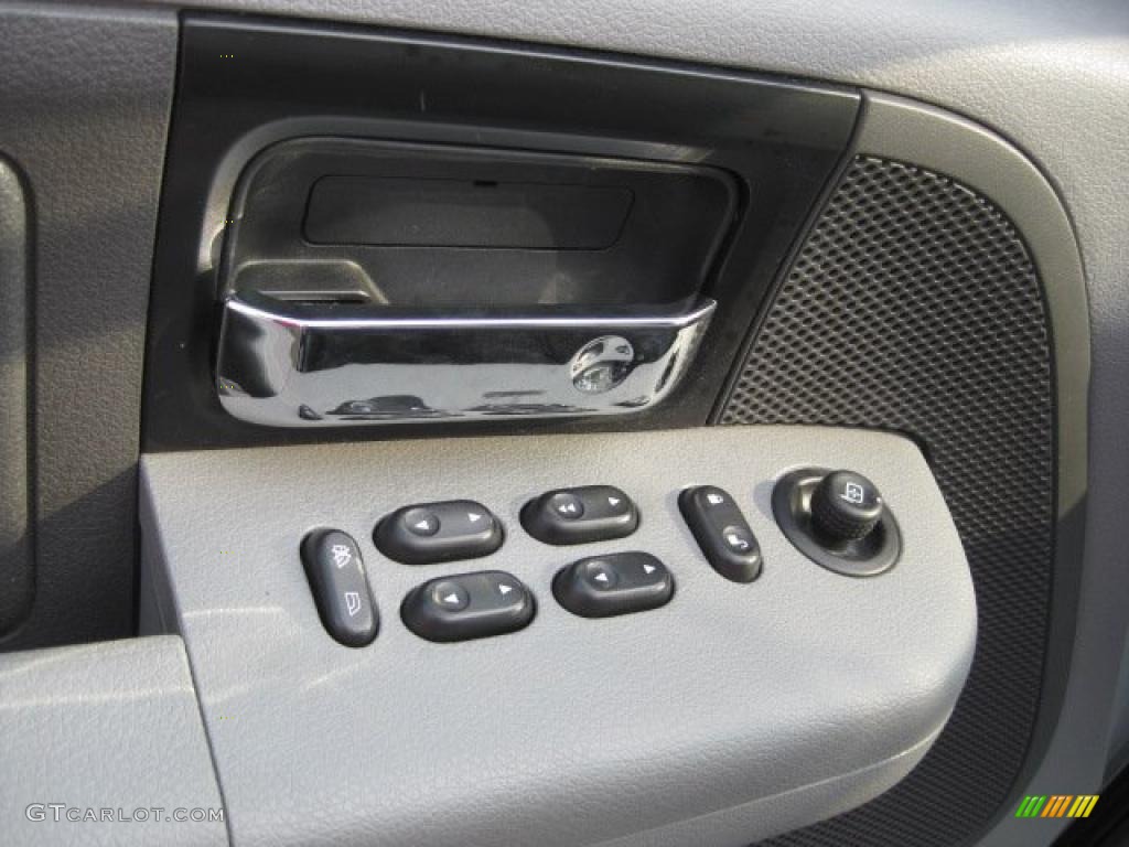 2008 F150 STX SuperCab 4x4 - Silver Metallic / Medium/Dark Flint photo #24