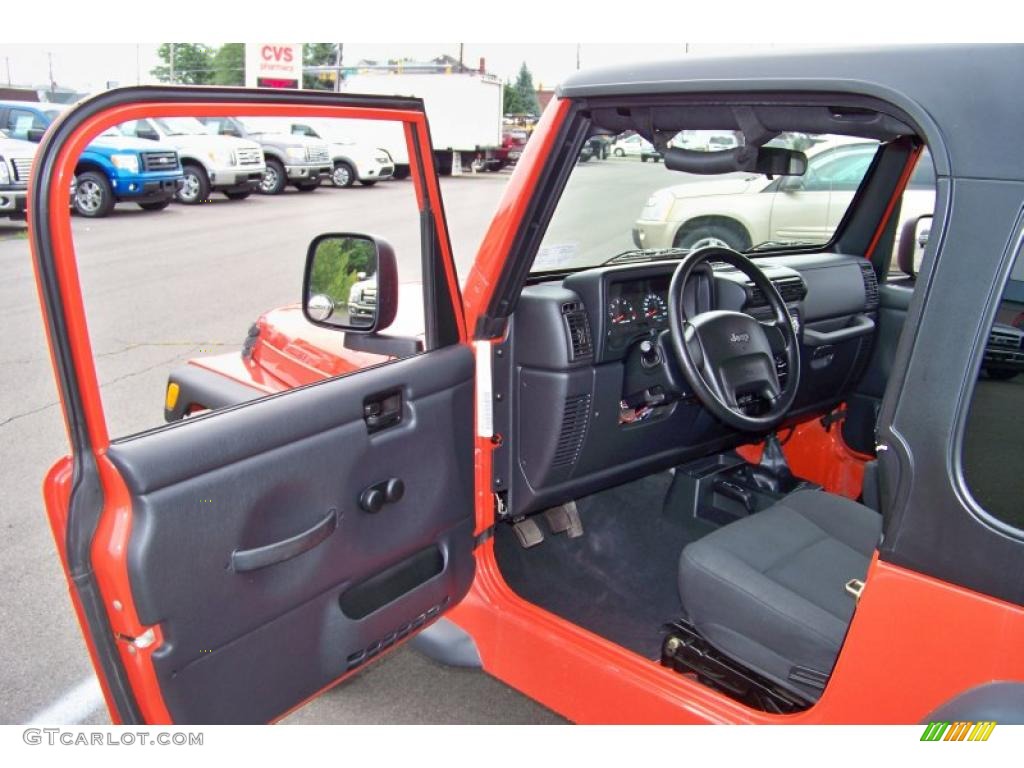 2006 Wrangler X 4x4 - Impact Orange / Dark Slate Gray photo #11