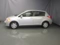 Brilliant Silver - Versa 1.8 S Hatchback Photo No. 2