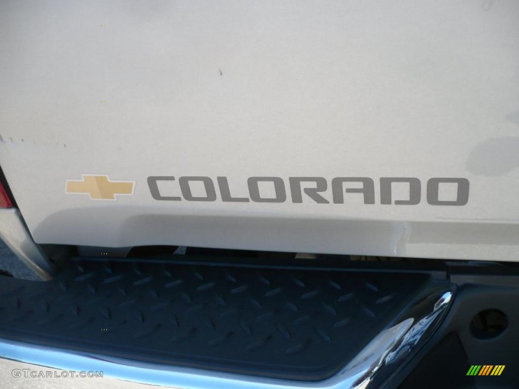 2005 Colorado Regular Cab - Silver Birch Metallic / Sport Pewter photo #10