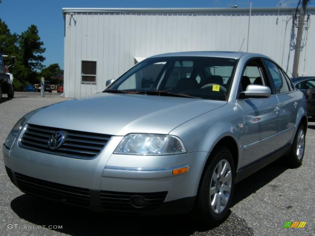 2001 Passat GLS Sedan - Satin Silver Metallic / Black photo #1