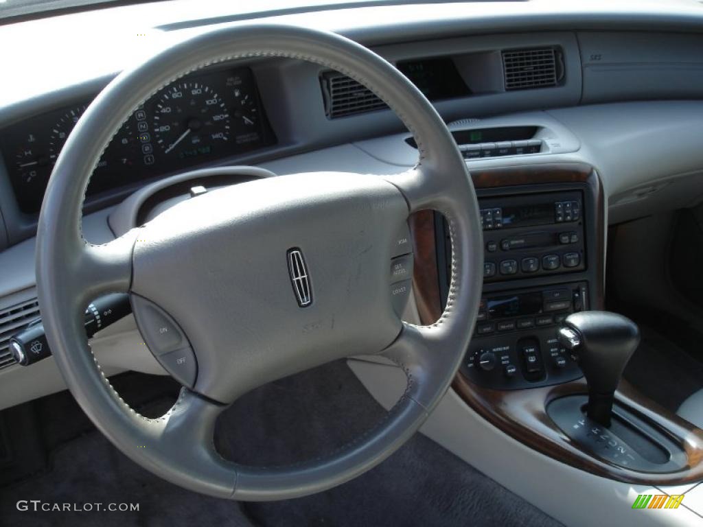 1998 Mark VIII  - Deep Evergreen Metallic / Light Graphite photo #9