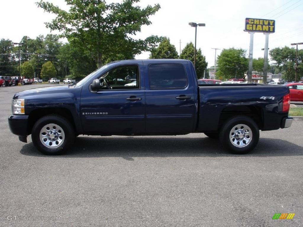 2009 Silverado 1500 LT Crew Cab 4x4 - Imperial Blue Metallic / Ebony photo #9