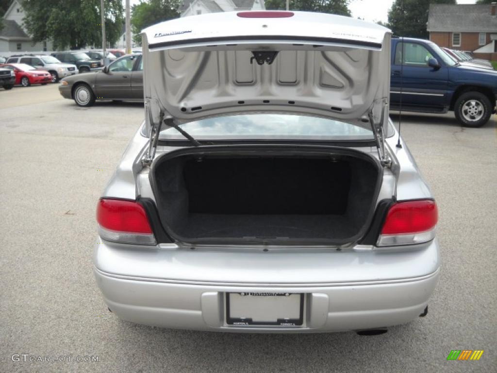 2000 Cirrus LXi - Bright Silver Metallic / Agate Black photo #9