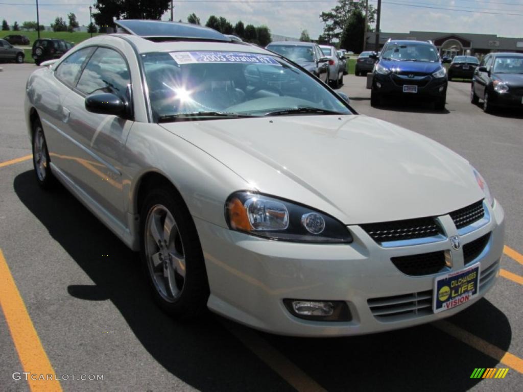 2003 Stratus R/T Coupe - Satin White Pearl / Dark Taupe/Medium Taupe photo #15